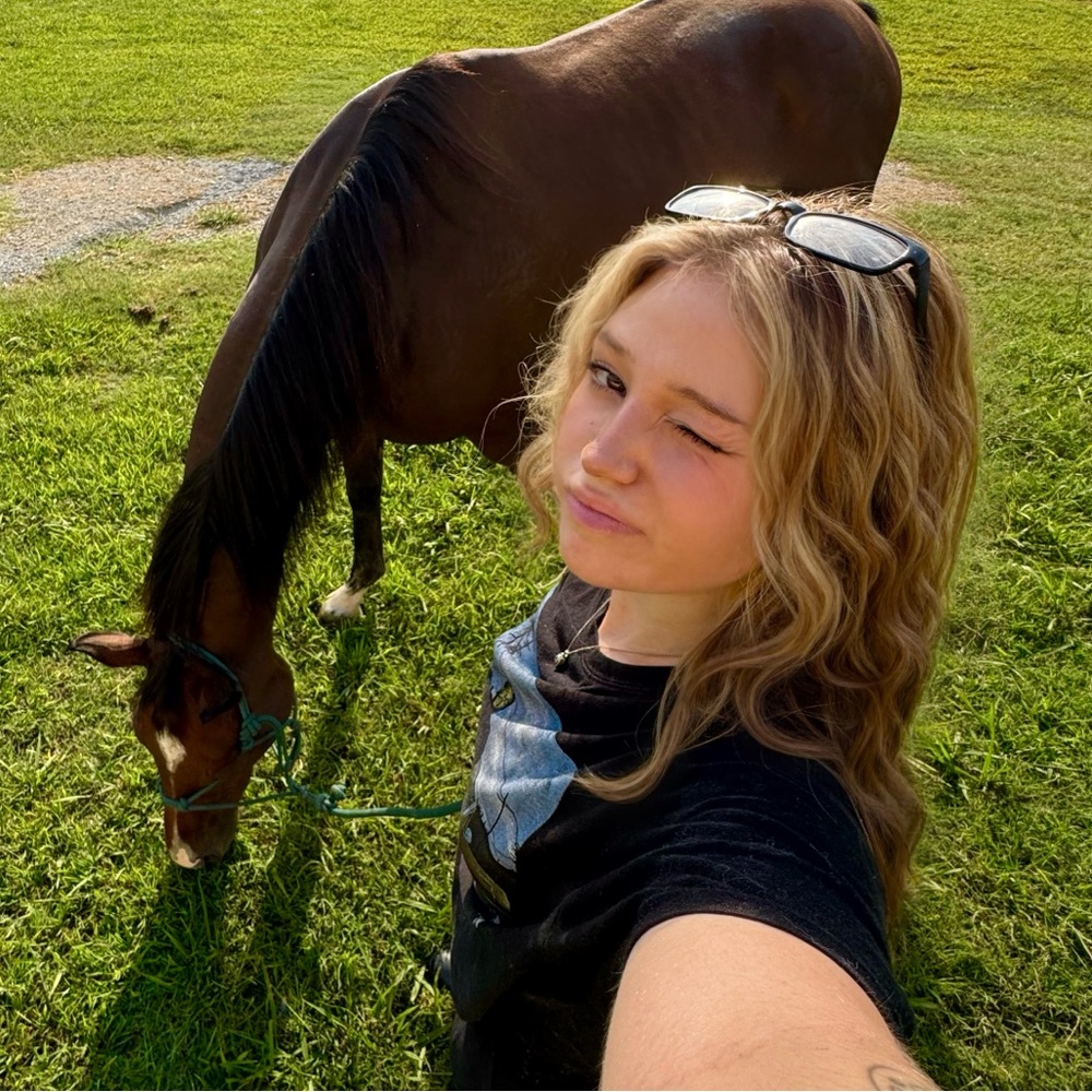 Meet your Posher, Sophie